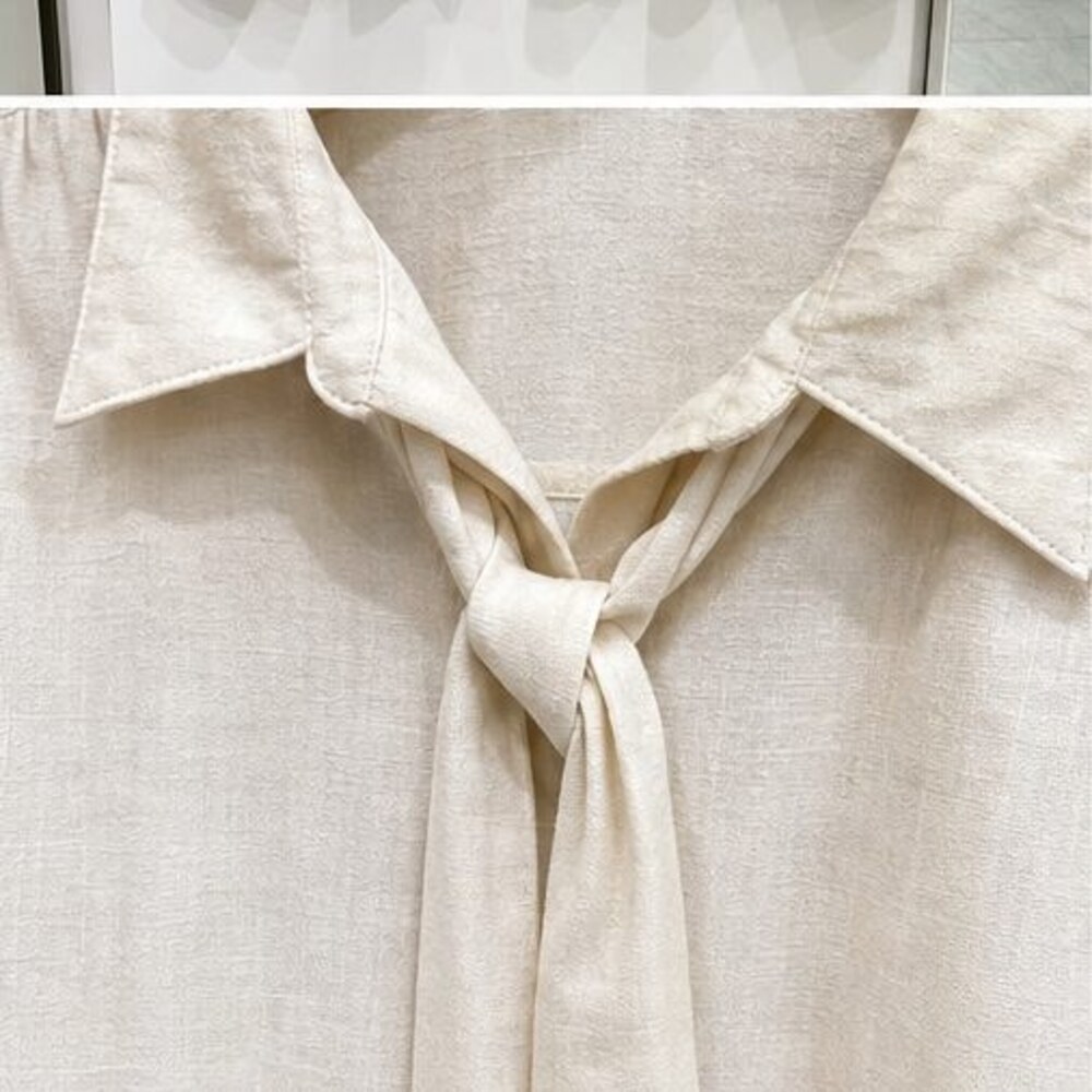 Cream Cami Blouse - Picture 4 of 6